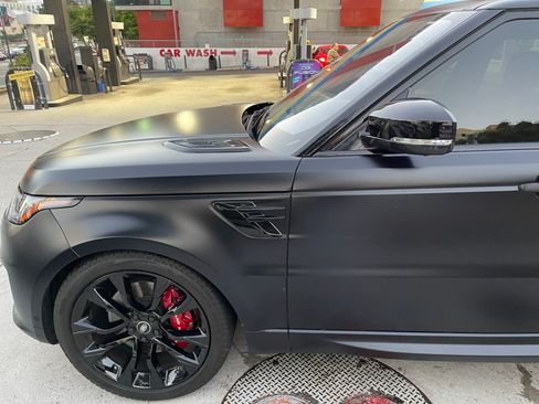 Used 2020 Land Rover Range Rover Sport HST AWD/4WD image 4