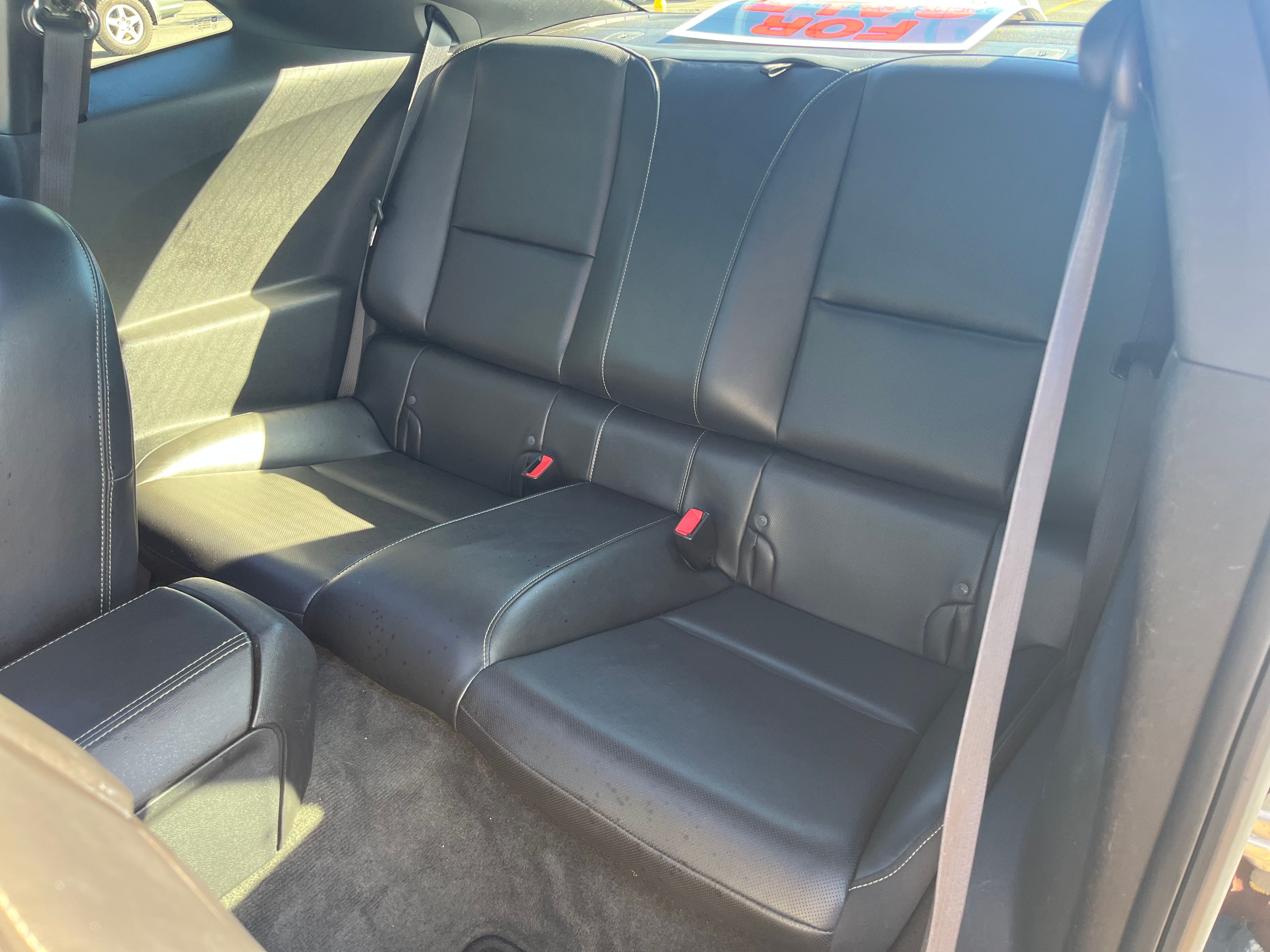 Used 2010 Chevrolet Camaro SS w/ RS Package RWD image 8