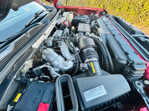 Used 2020 Chevrolet Silverado 2500 LTZ w/ LTZ Premium Package image 14