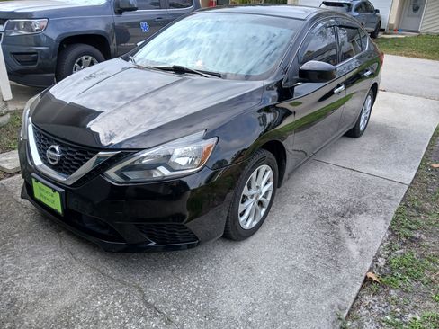 Used 2018 Nissan Sentra SV image 5