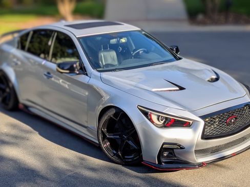 Used 2018 INFINITI Q50 Red Sport 400 w/ Sensory Package (Sport) image 13