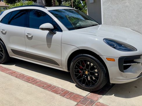 Used 2021 Porsche Macan GTS image 2