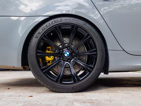 Used 2007 BMW M5 image 11