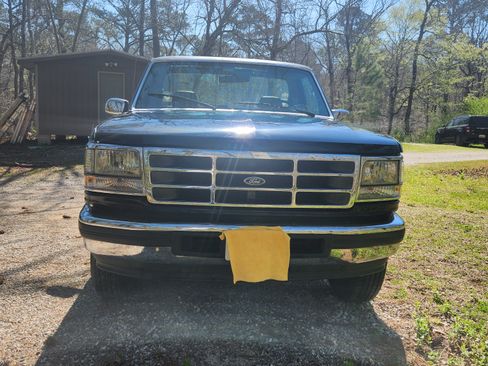 Used 1995 Ford F250 Long Bed image 2