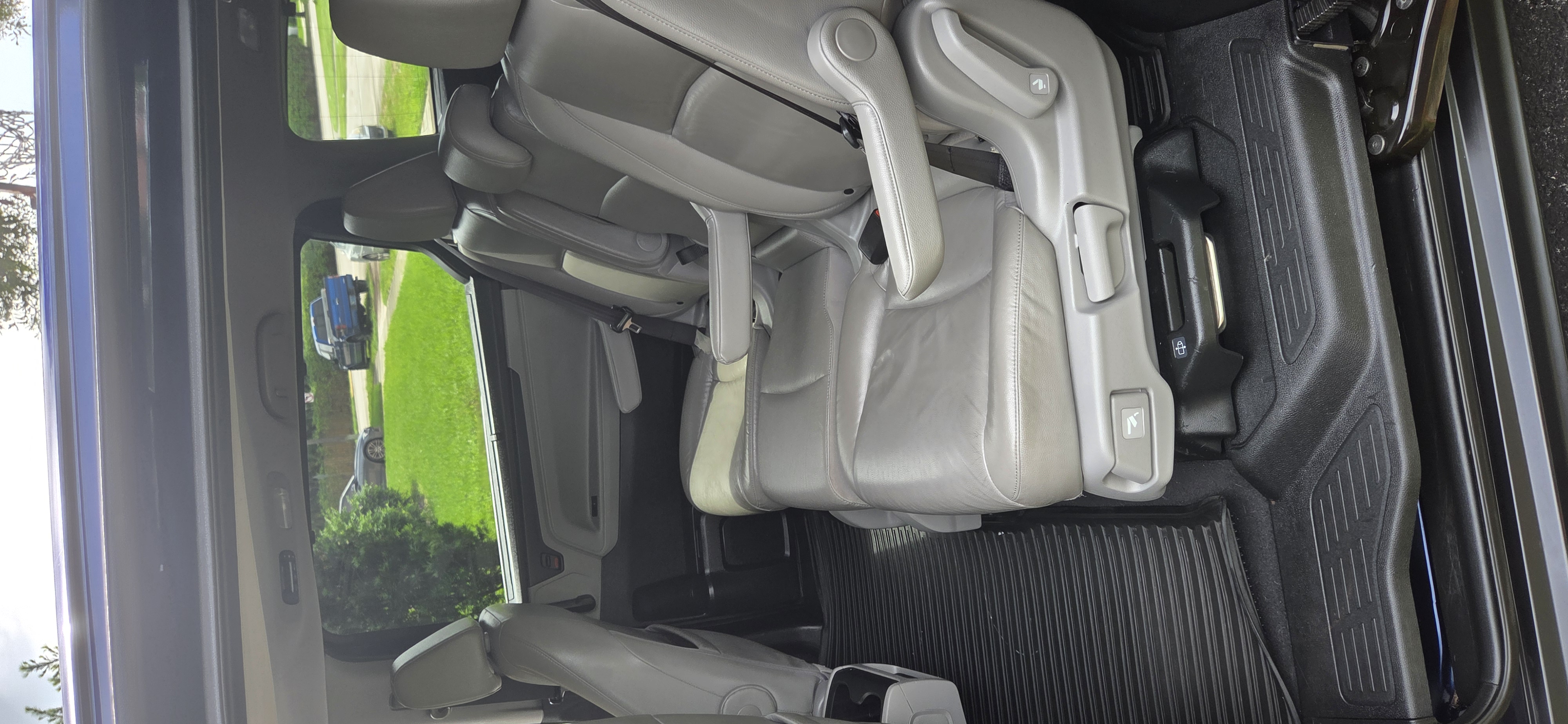 Used 2019 Honda Odyssey EX-L image 8