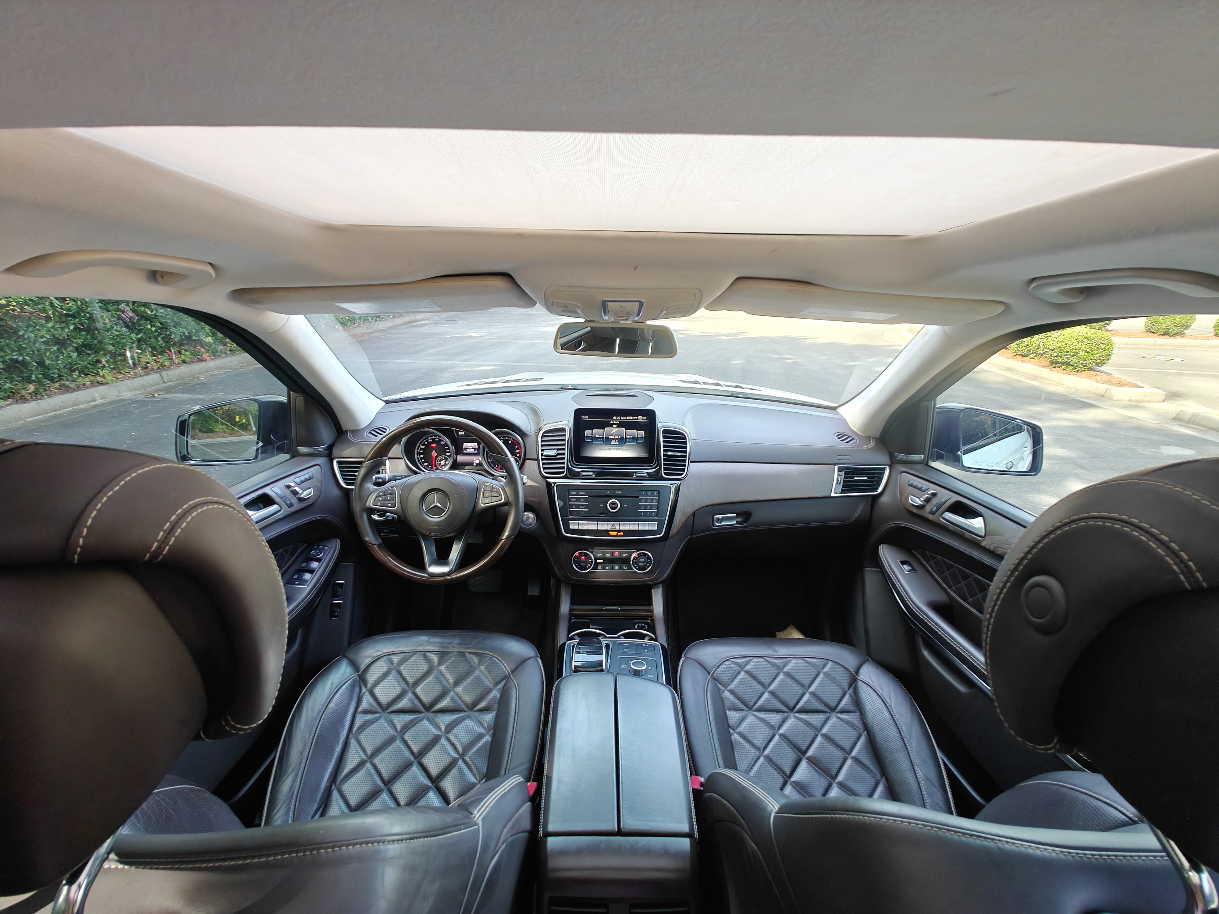 Used 2017 Mercedes-Benz GLS 550 4MATIC image 18
