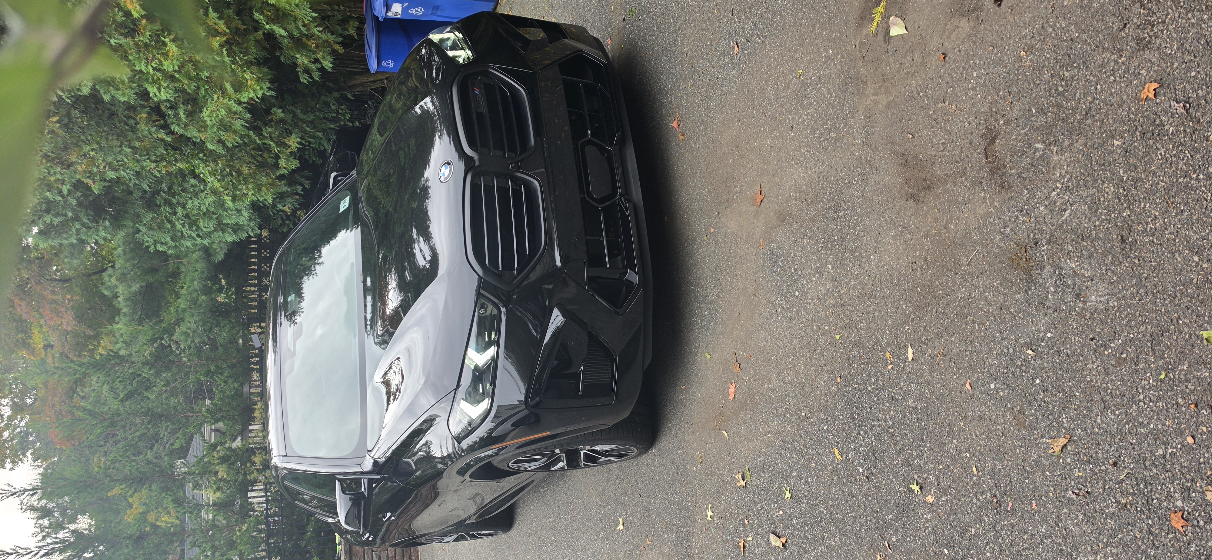 Used 2025 BMW X6 M Competition w/ Executive Package AWD/4WD image 1
