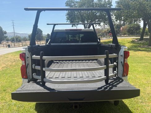 Used 2022 Chevrolet Silverado 2500 High Country w/ Safety Package II AWD/4WD image 16