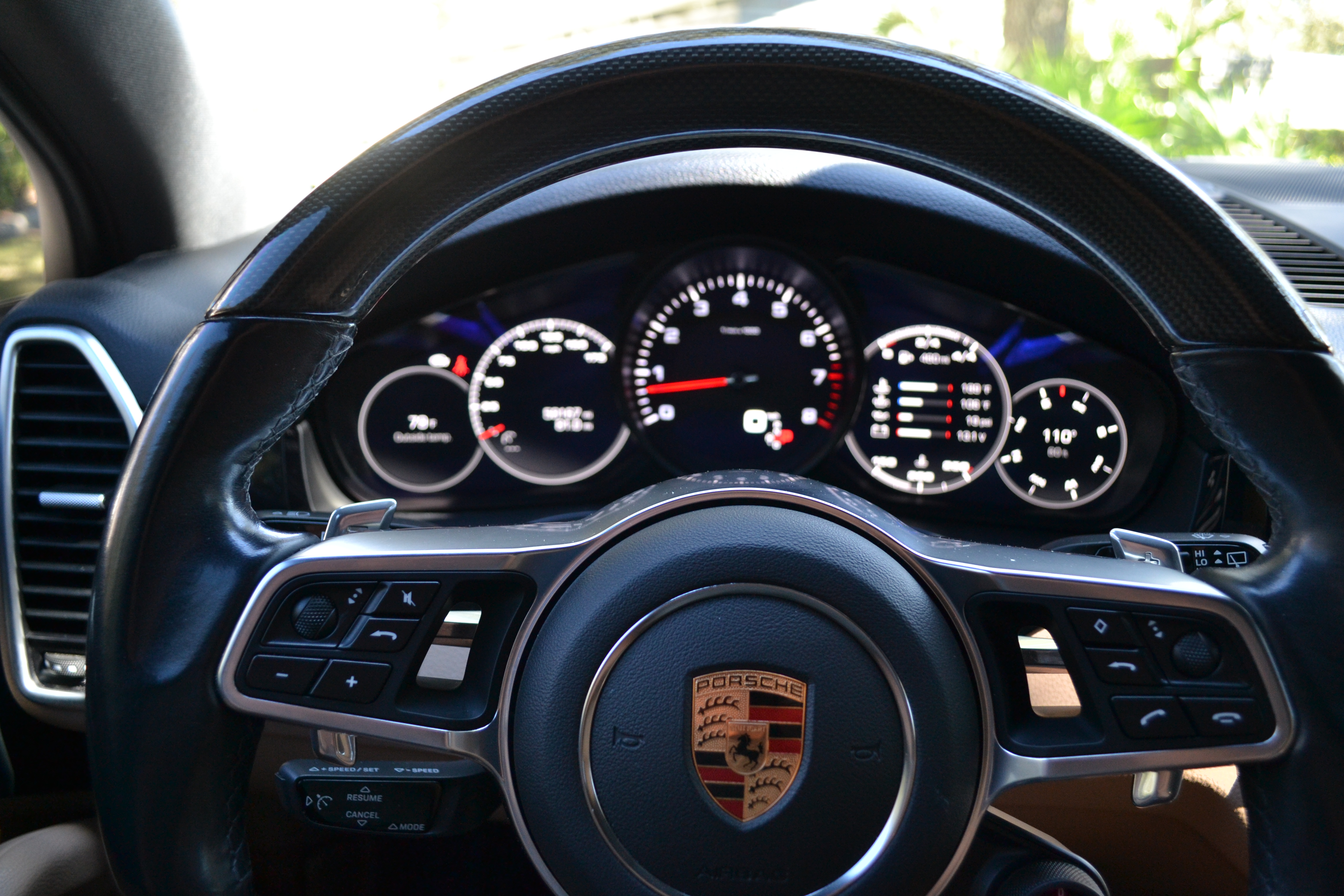 Used 2019 Porsche Cayenne AWD/4WD image 14