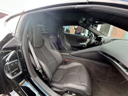 Used 2023 Chevrolet Corvette Stingray Coupe w/ 1LT image 27