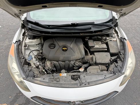 Used 2014 Hyundai Elantra GT w/ Option Group 02 FWD image 27