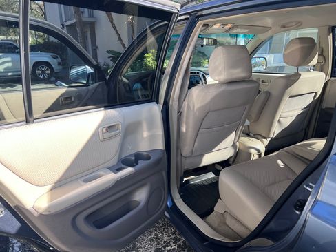 Used 2007 Toyota Highlander Hybrid image 11