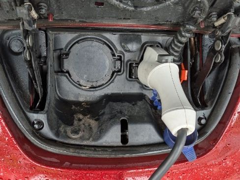 Used 2013 Nissan Leaf SL w/ Premium Pkg FWD image 12