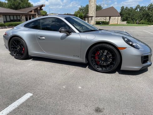 Used 2019 Porsche 911 Carrera GTS image 5