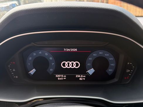 Used 2021 Audi Q3 2.0T Premium Plus w/ Premium Plus Package AWD/4WD image 10