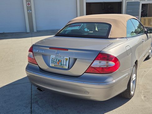 Used 2007 Mercedes-Benz CLK 350 Cabriolet image 9