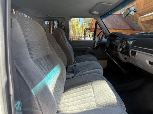 Used 1996 Ford F250 Short Bed image 6