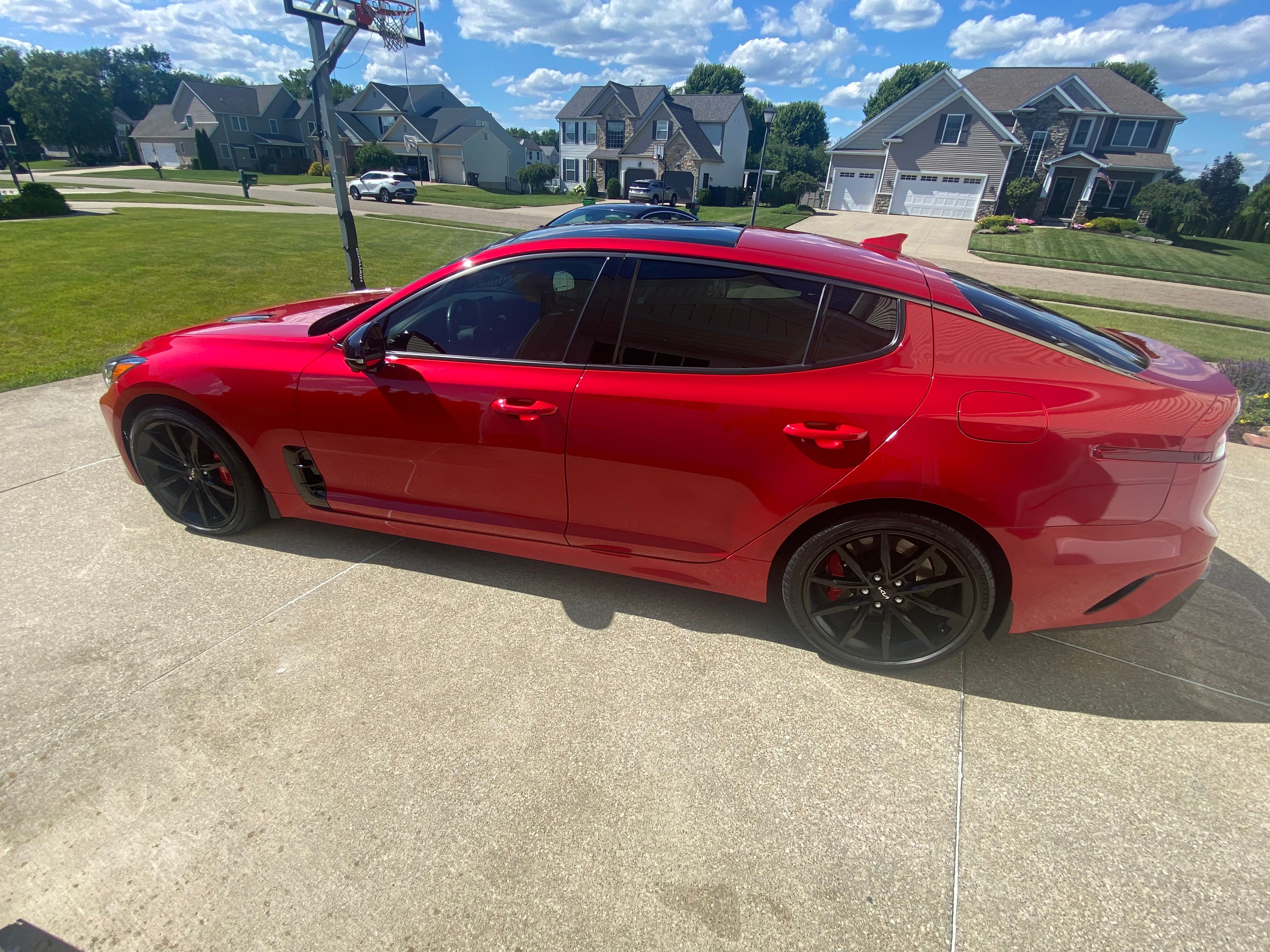 Used 2023 Kia Stinger GT2 AWD/4WD image 2