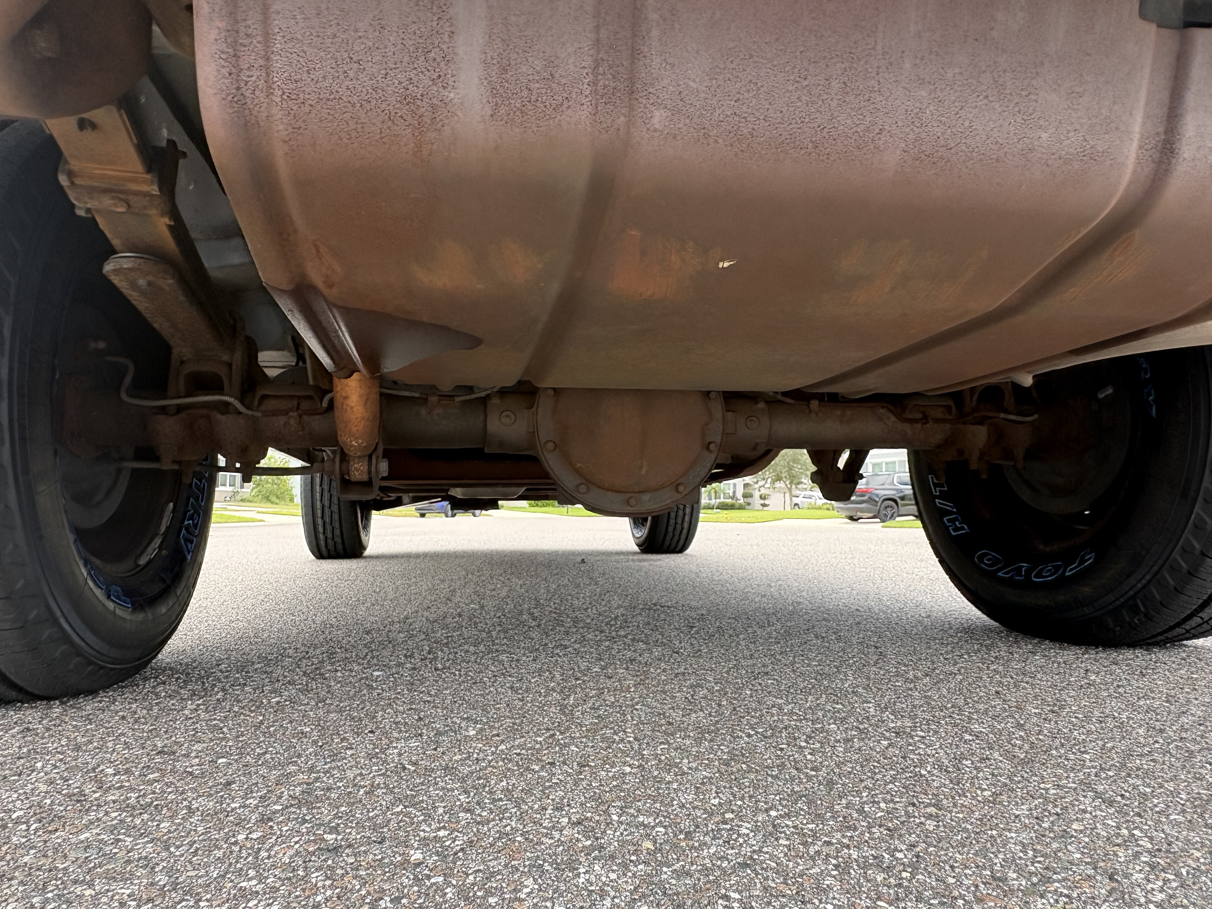 Used 1997 Chevrolet Tahoe 4WD 2-Door w/ Skid Plate Pkg image 18