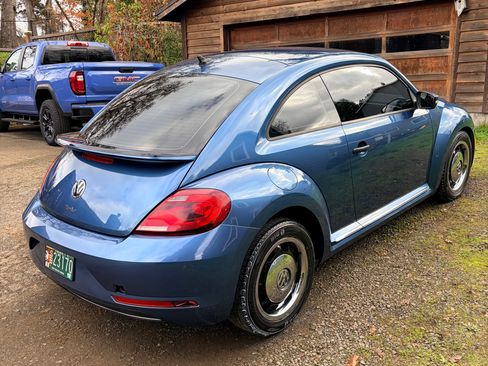 Used 2017 Volkswagen Beetle 1.8T Classic image 5