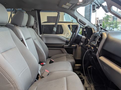 Used 2015 Ford F150 XLT w/ Equipment Group 301A Mid image 13