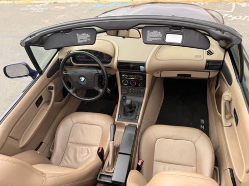 Used 1997 BMW Z3 1.9 RWD image 10