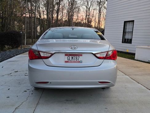Used 2011 Hyundai Sonata GLS image 8