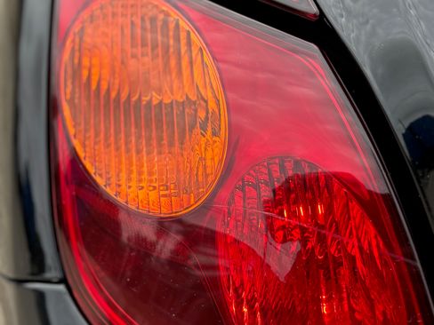 Used 2003 Lexus SC 430 Convertible image 26