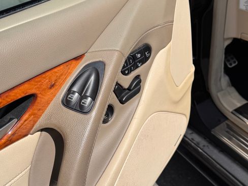 Used 2009 Mercedes-Benz SL 550 image 13