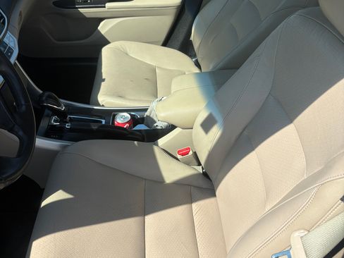 Used 2013 Honda Accord EX-L image 10