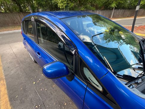 Used 2014 Nissan Versa Note SV image 2