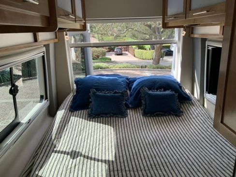 Used 2019 Ford Transit 350 148 High Roof Extended DRW image 2