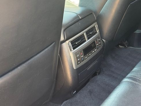 Used 2013 Lexus LX 570 4WD w/ Luxury Pkg image 2