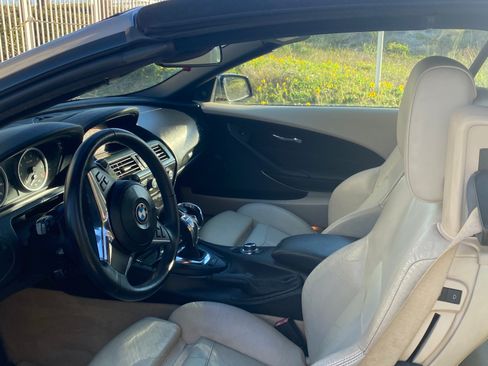 Used 2010 BMW 650i Convertible image 6