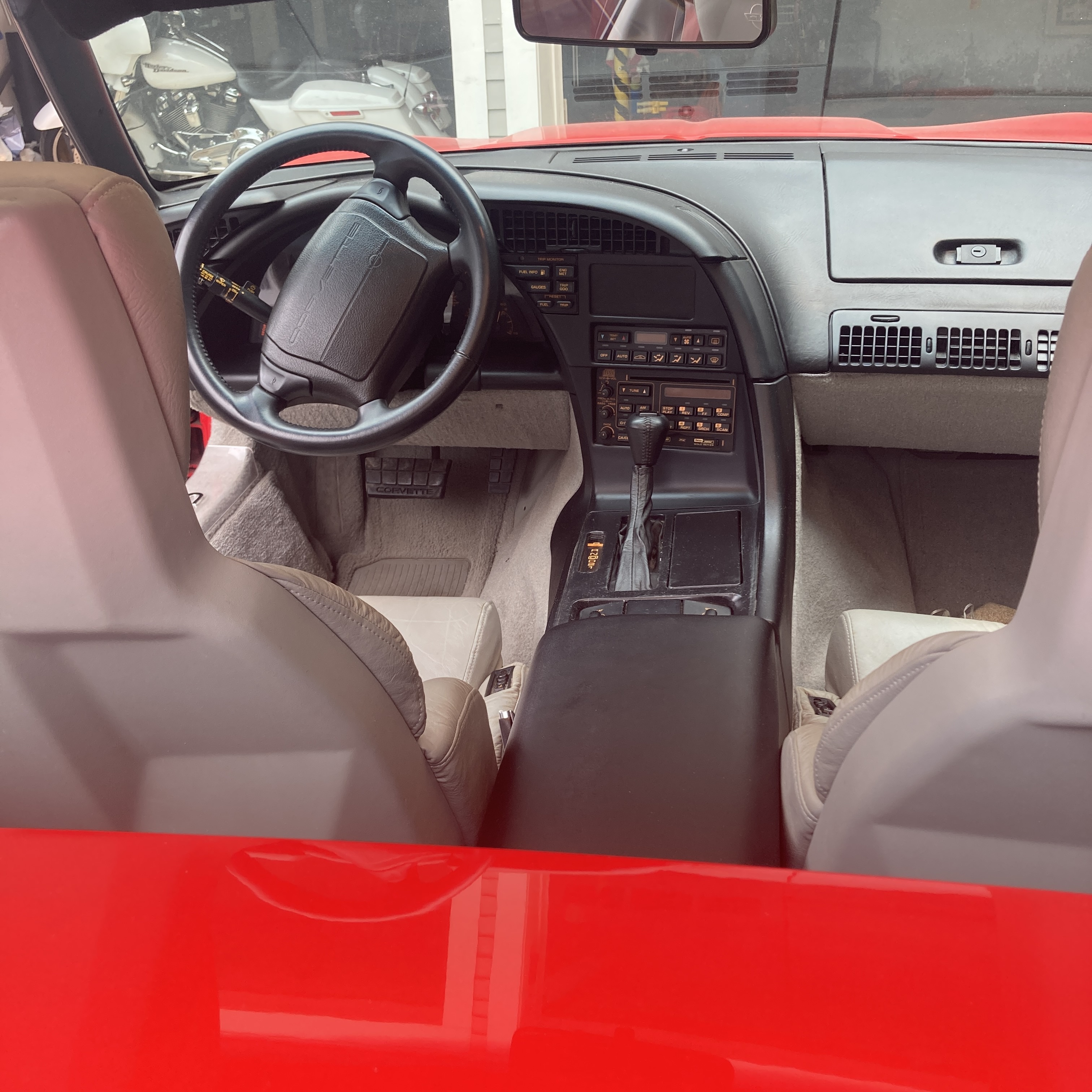 Used 1993 Chevrolet Corvette Coupe RWD image 9