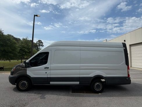 Used 2018 Ford Transit 250 148 High Roof Extended RWD image 1