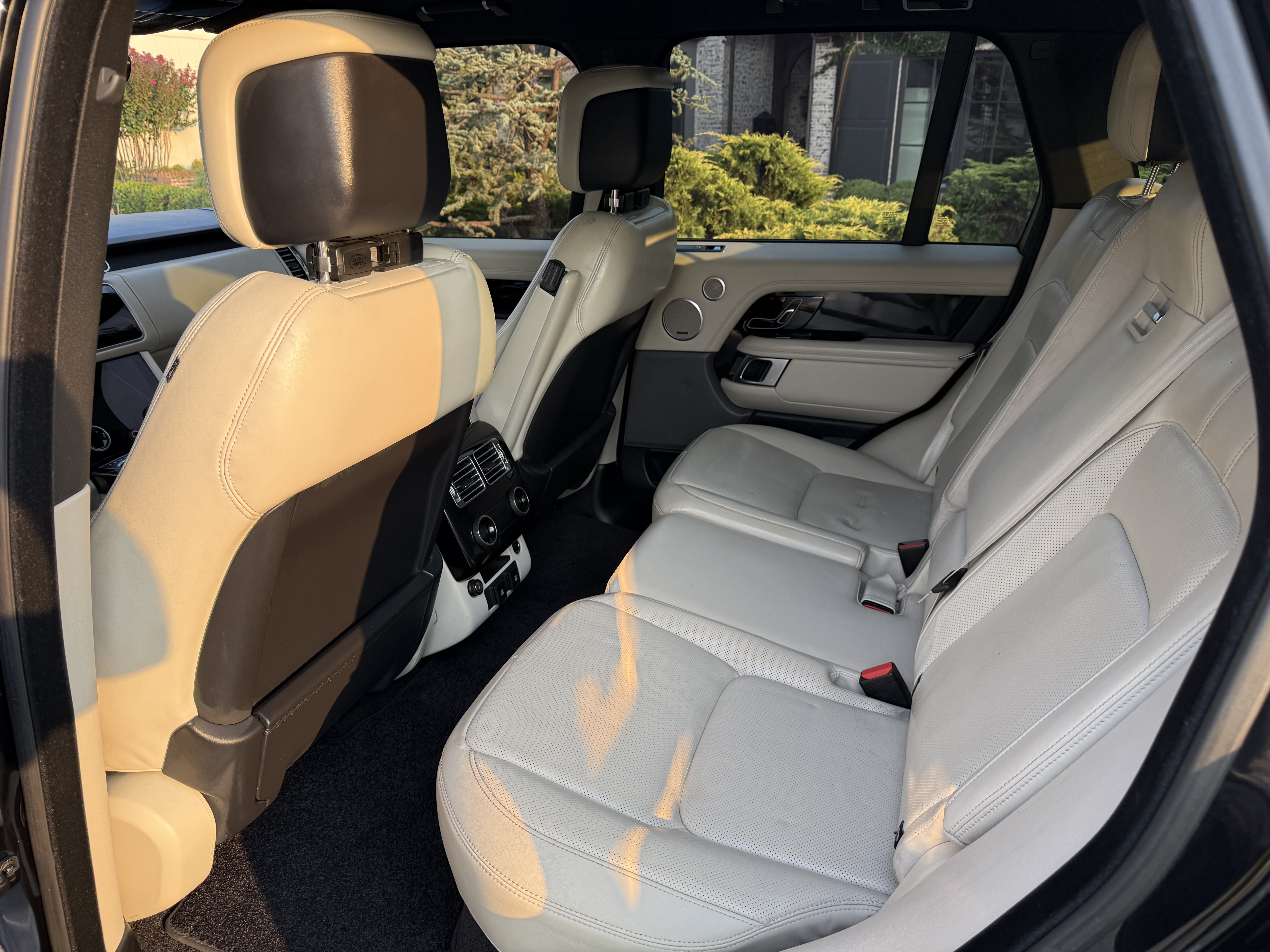Used 2020 Land Rover Range Rover HSE AWD/4WD image 15