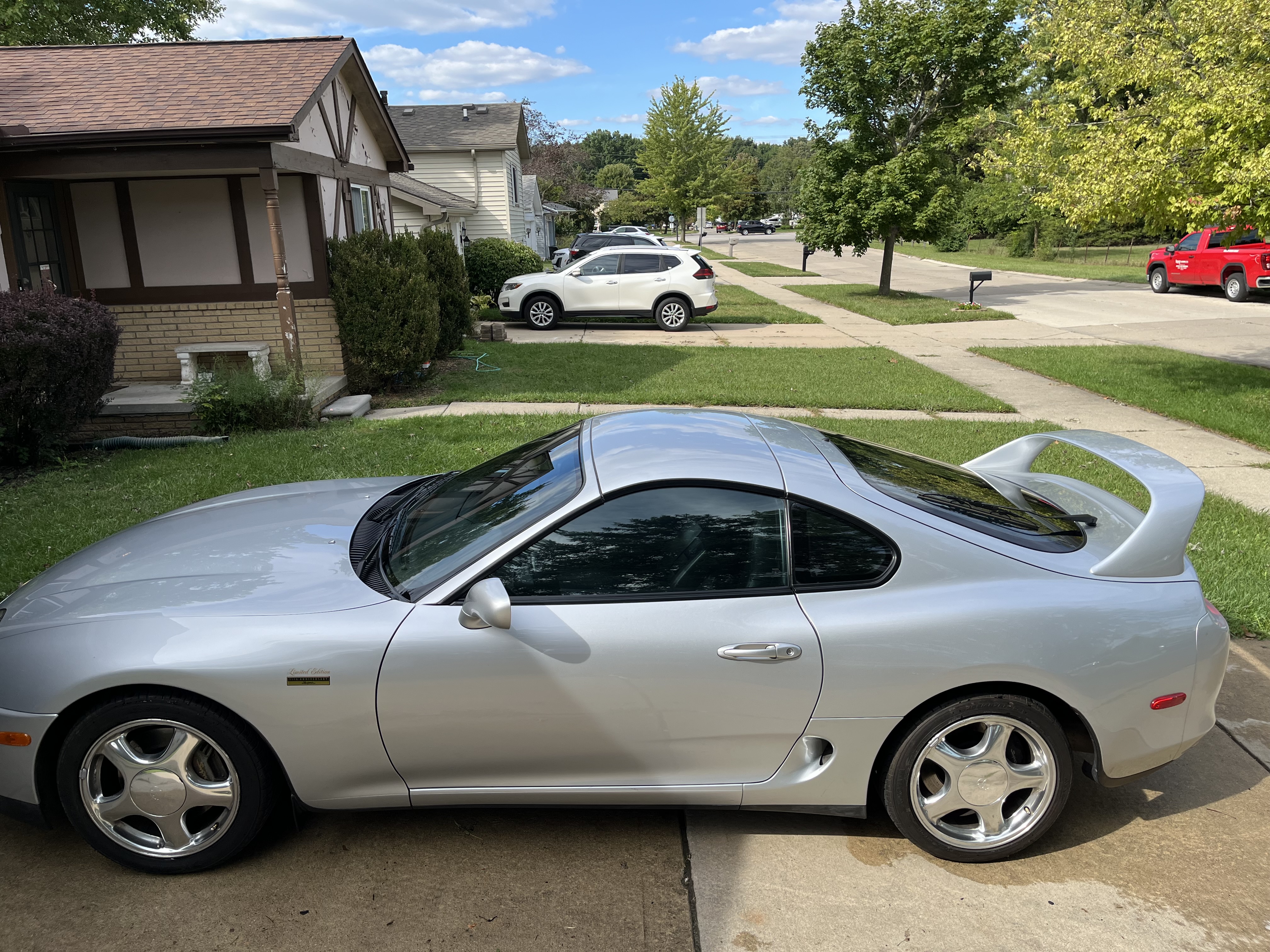 Used 1997 Toyota Supra Turbo w/ Gold Appearance Pkg RWD image 6