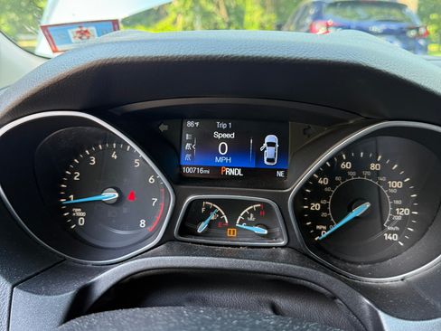 Used 2016 Ford Focus SE FWD image 13