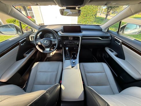 Used 2018 Lexus RX 350 AWD w/ Premium Package image 2