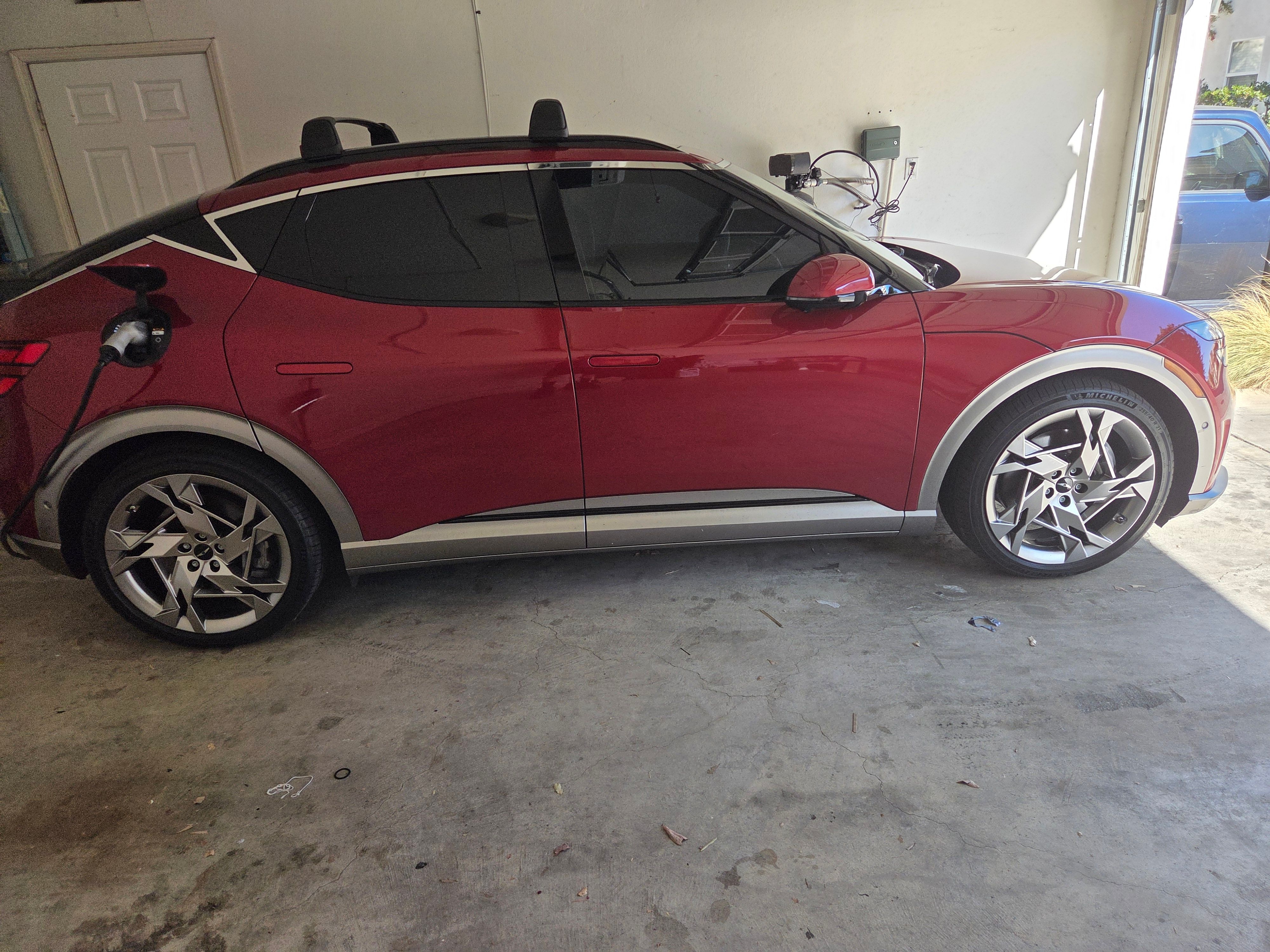 Used 2023 Genesis GV60 Performance AWD/4WD image 1