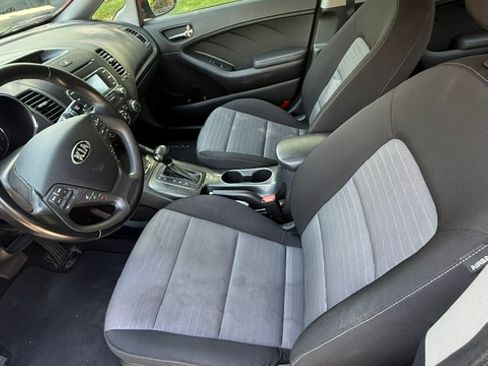 Used 2014 Kia Forte EX image 6