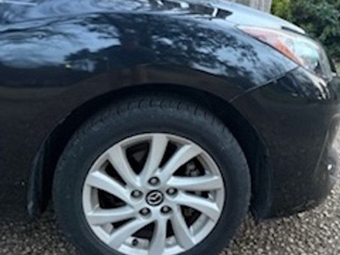 Used 2013 MAZDA MAZDA3 i Touring image 11