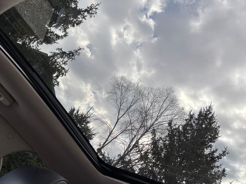 Used 2014 Lincoln MKX AWD w/ Equipment Group 102A image 10