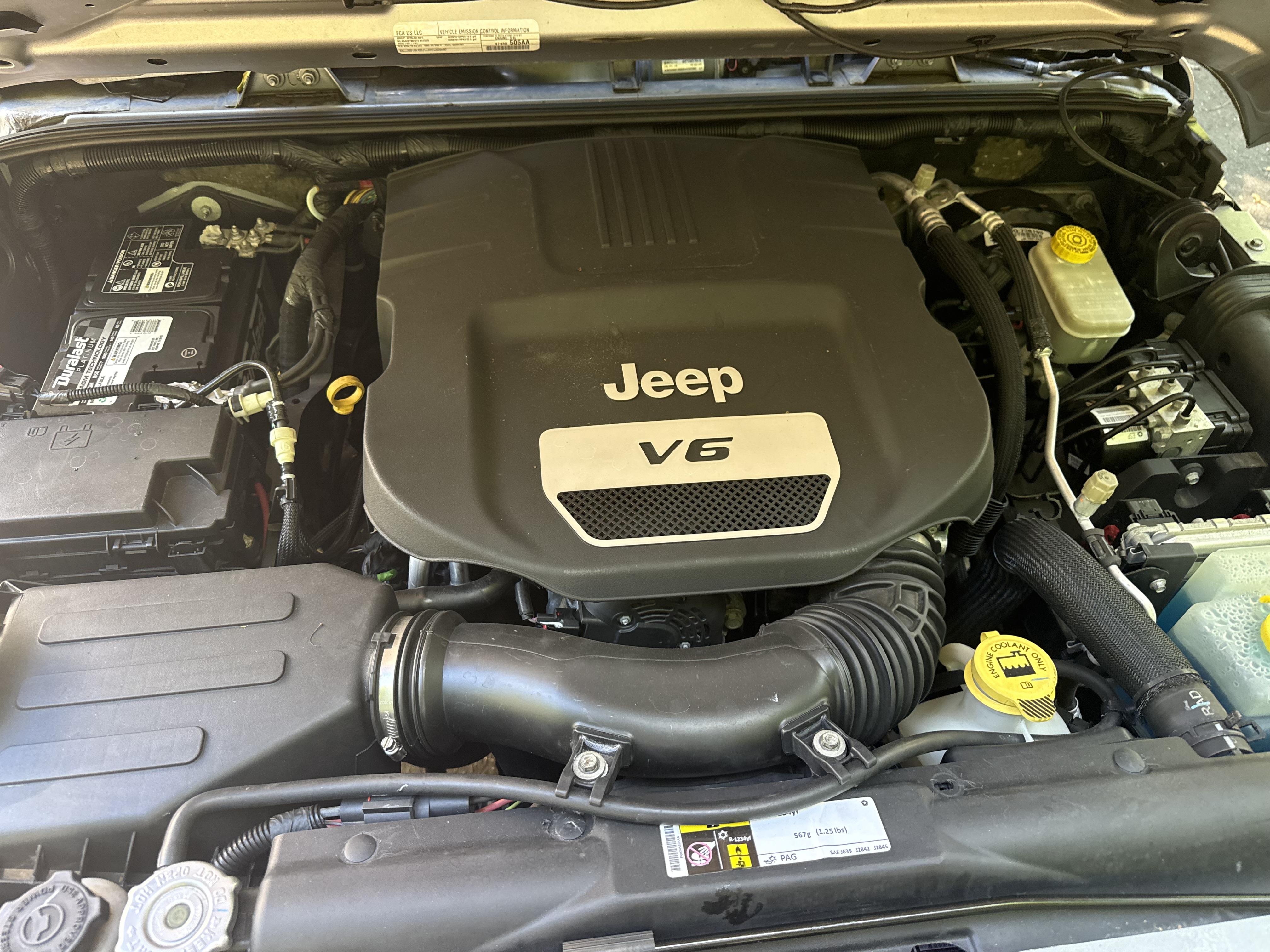 Used 2016 Jeep Wrangler Unlimited Sport AWD/4WD image 8