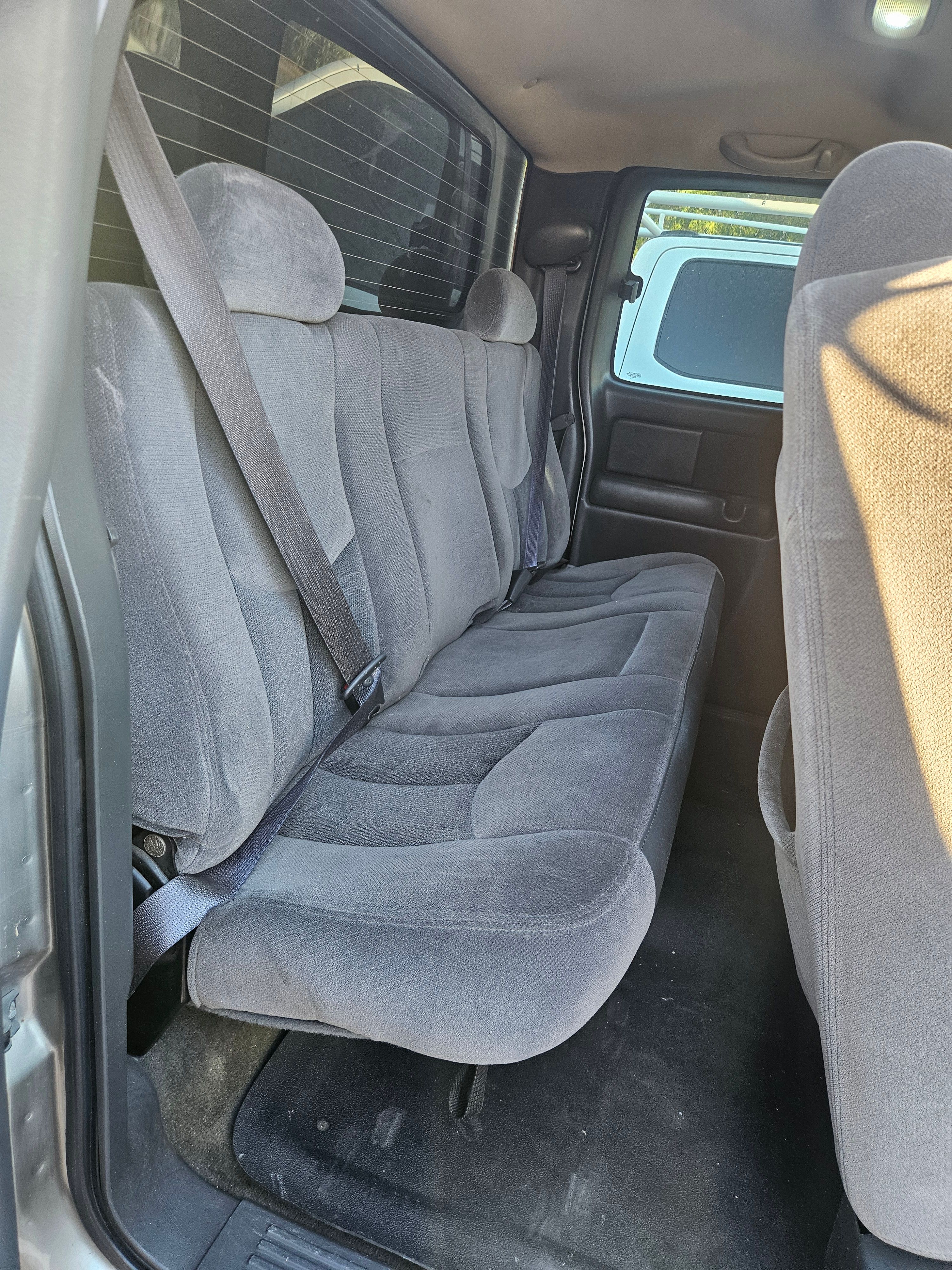 Used 2003 GMC Sierra 2500 SLE RWD image 6
