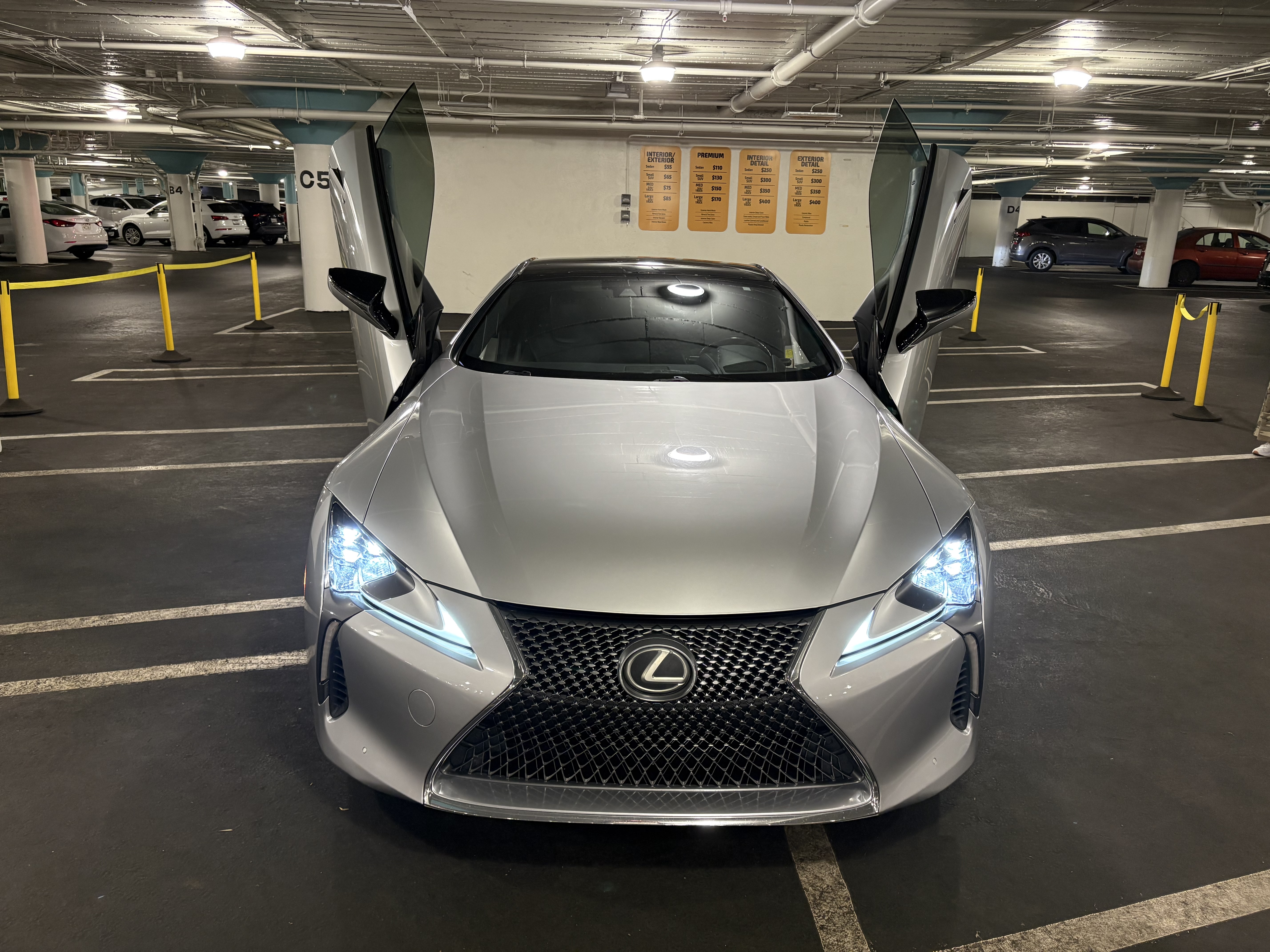 Used 2018 Lexus LC 500 Coupe w/ Touring Package RWD image 13
