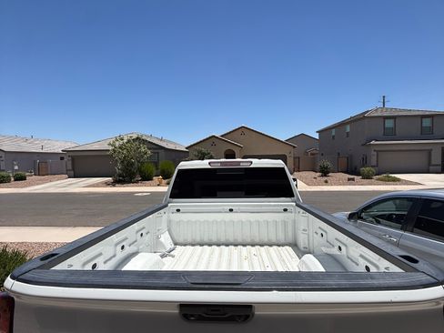 Used 2020 Chevrolet Silverado 2500 LT w/ Convenience Package AWD/4WD image 6
