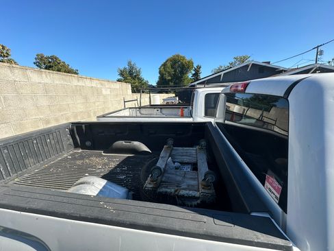 Used 2015 GMC Sierra 2500 2WD Regular Cab w/ Sierra Convenience Package image 6