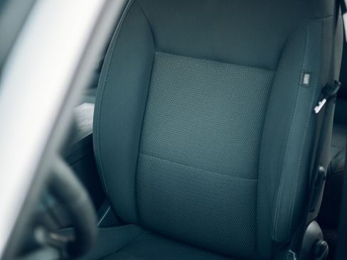 Used 2010 Dodge Avenger SXT image 27